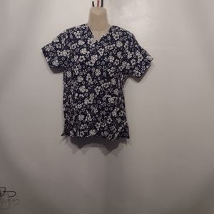 Heart women's nurse top